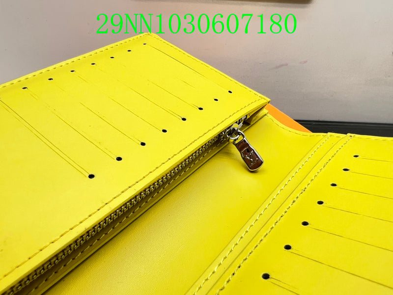 COZY BAGS - LOV Wallet - 405