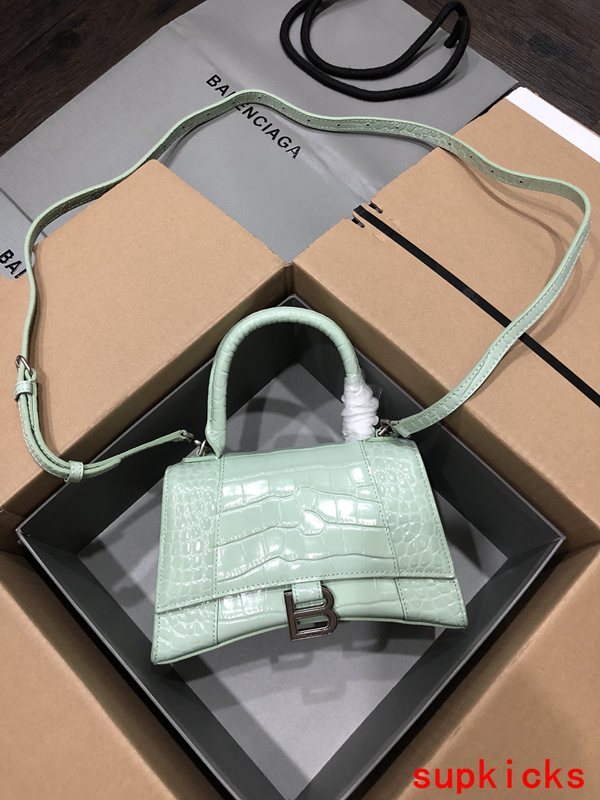 COZY BAGS - BG Hourglass Bags - 131