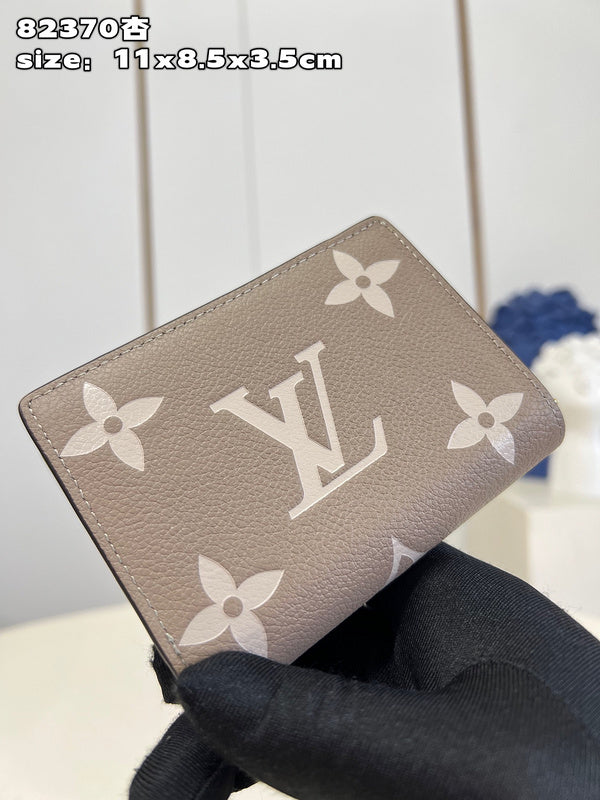 COZY - LOV Wallets - 213