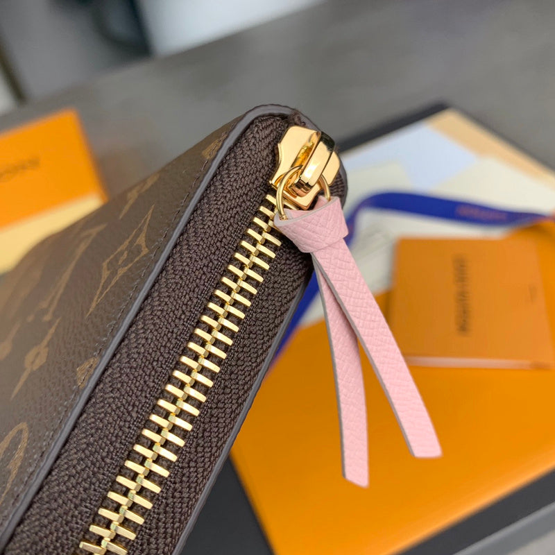COZY - LOV Wallets - 164