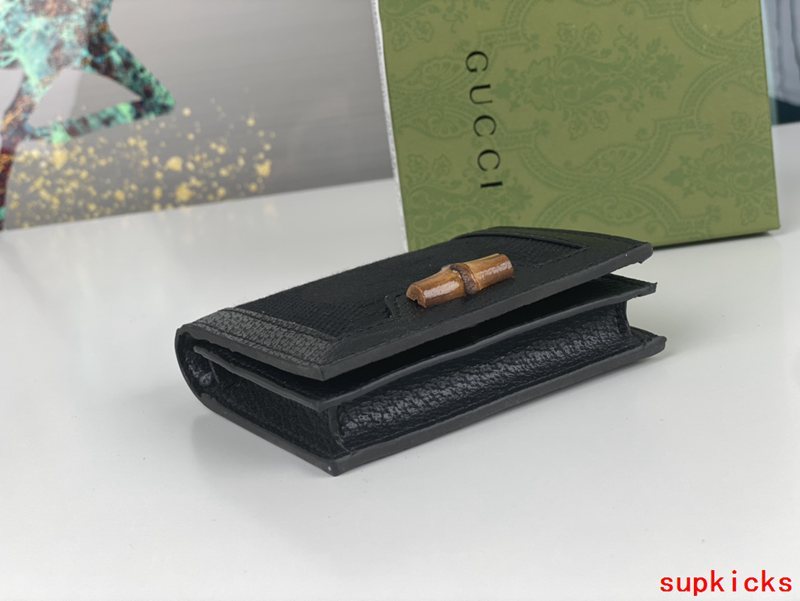 COZY BAGS - Mix Wallets - 523