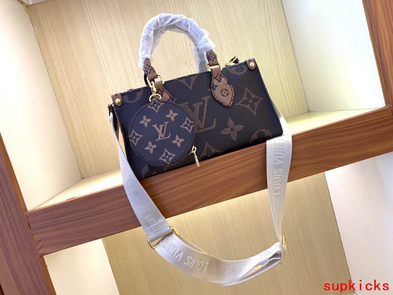 COZY BAGS - Mix Wallets - 777