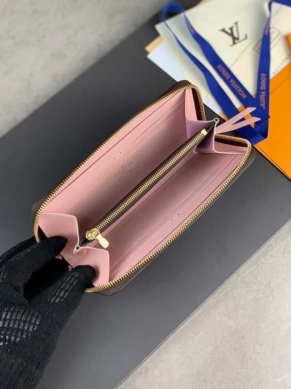 COZY - LOV Wallets - 168