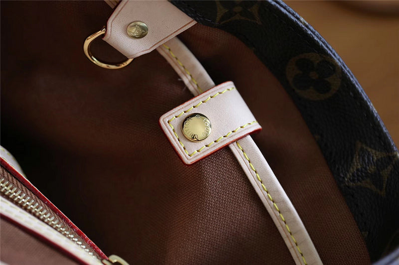 COZY - LOV Lady Bags - 1963