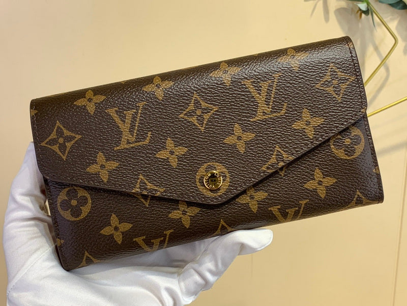 COZY - LOV Wallets - 172
