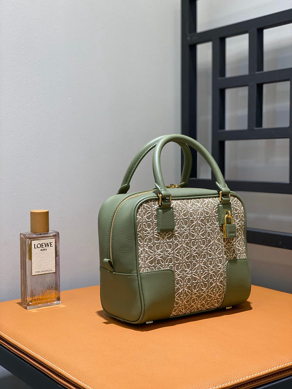 JB - LWO Lady Bags - 012