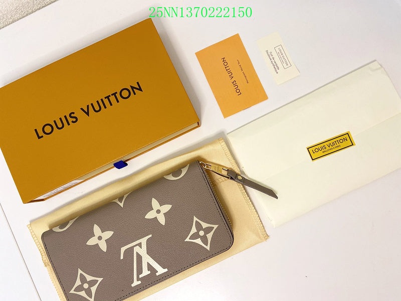 COZY BAGS - LOV Wallet - 706