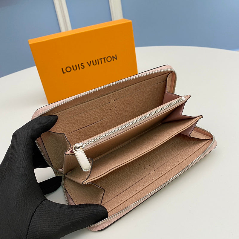 COZY - LOV Wallets - 514