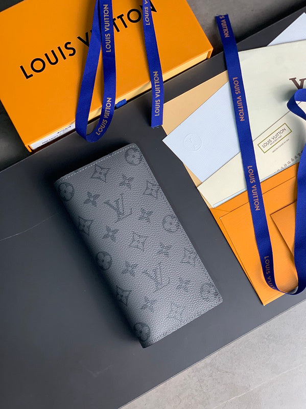 COZY - LOV Wallets - 284