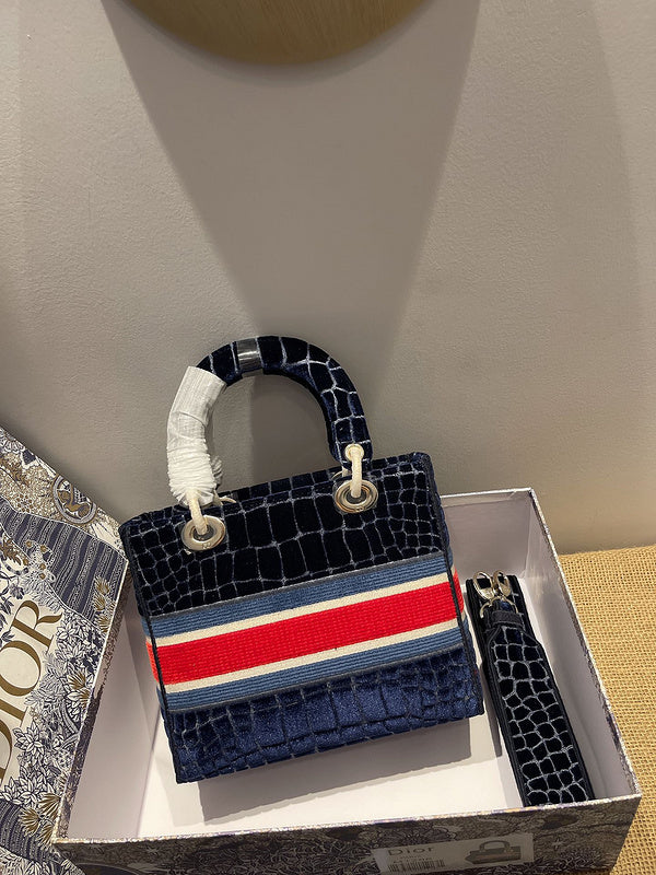 COZY - DOR Bags - 621