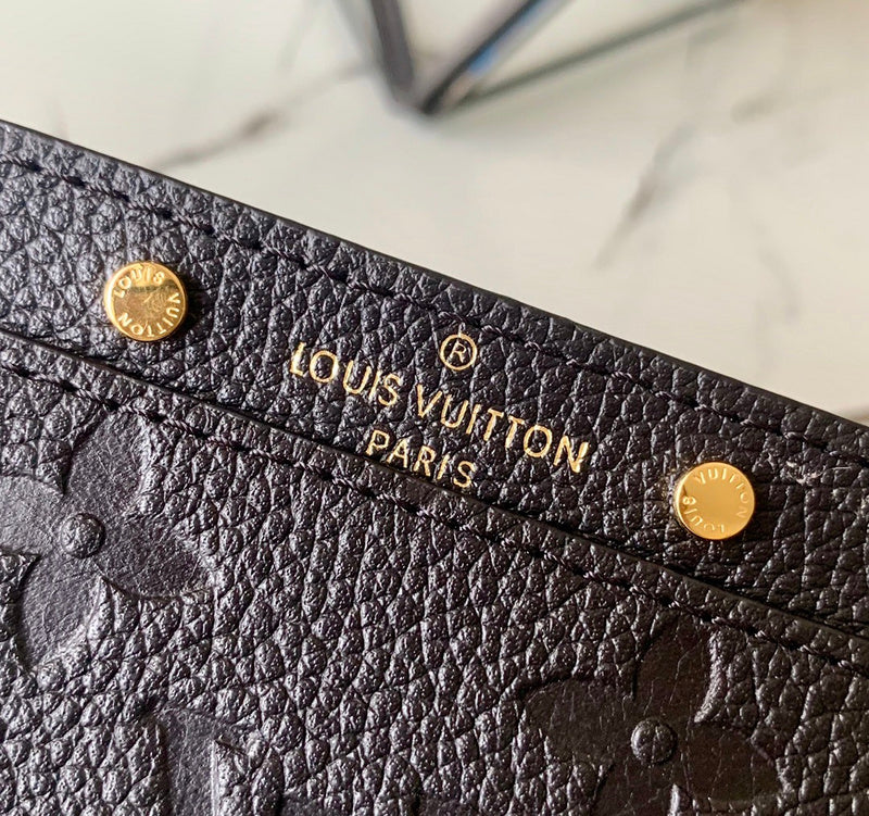 COZY - LOV Wallets - 330