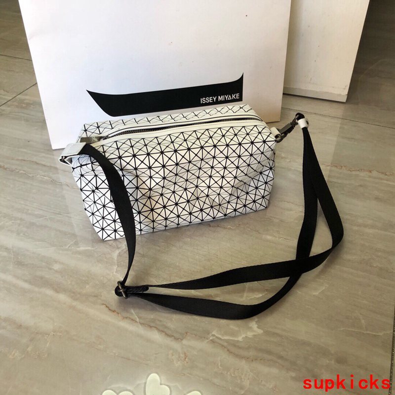 COZY BAGS - Mix Wallets - 558