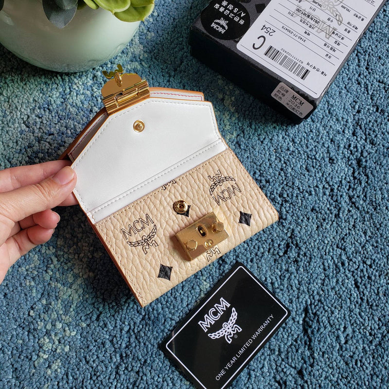 JB - MQM Wallets - 068