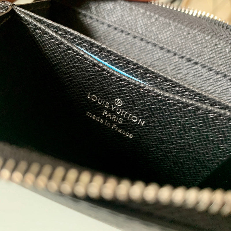 COZY - LOV Wallets - 312