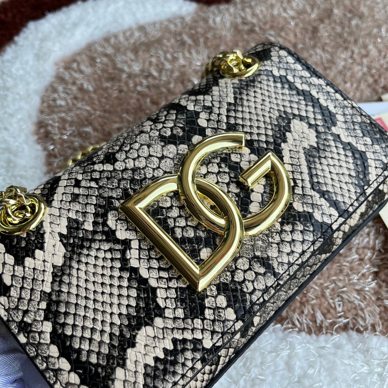 COZY - DAG Bags - 156