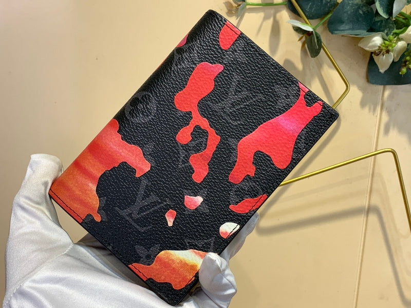 COZY - LOV Wallets - 334
