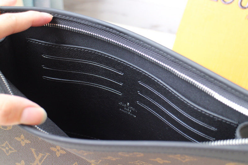 COZY - LV Bags - 5377