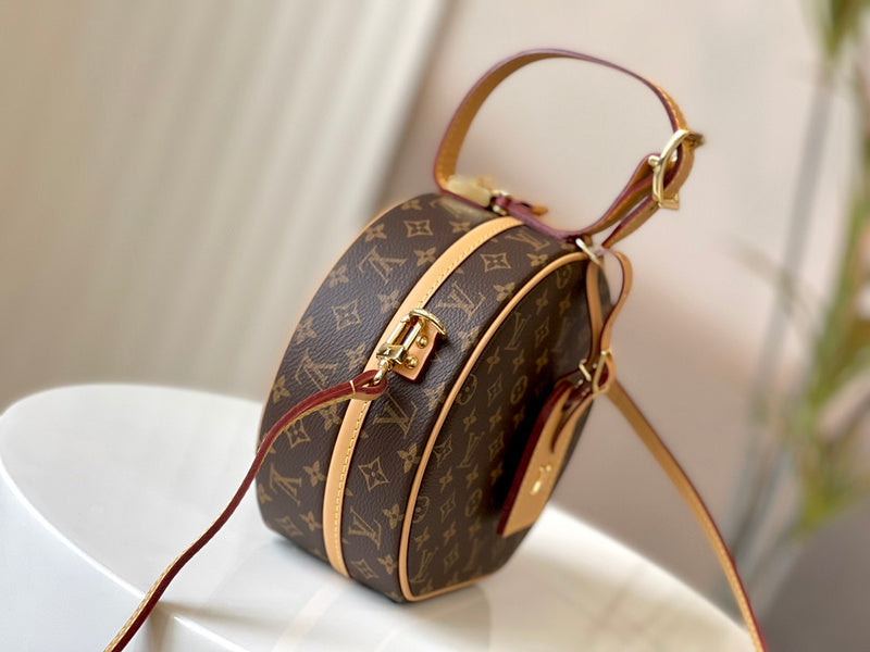 COZY - LV Bags - 2881