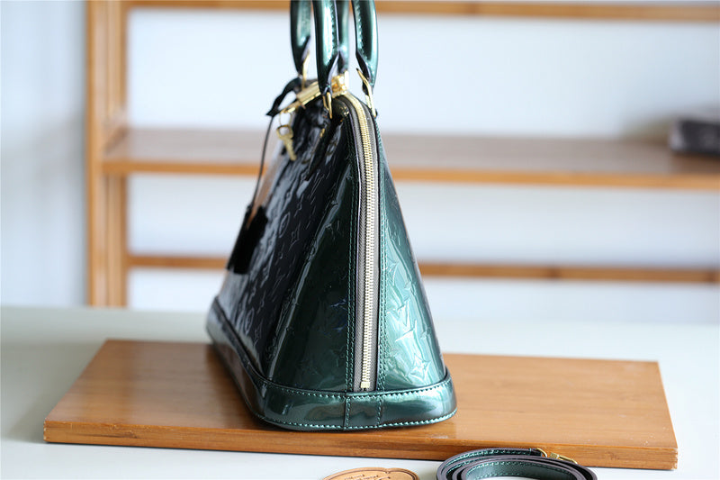 COZY - LOV Lady Bags - 1870