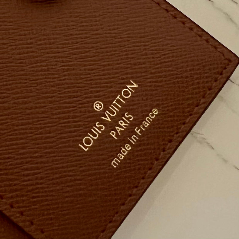 COZY - LOV Wallets - 036
