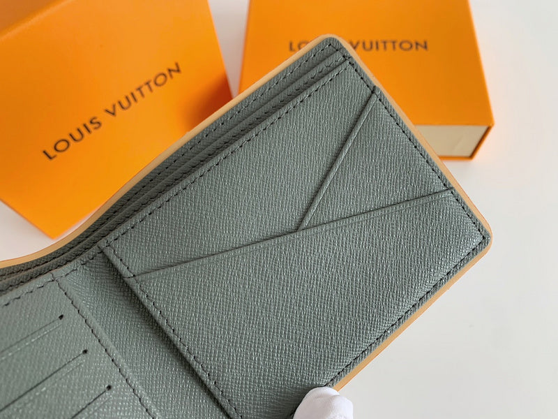 COZY BAGS - LOV Wallets - 704