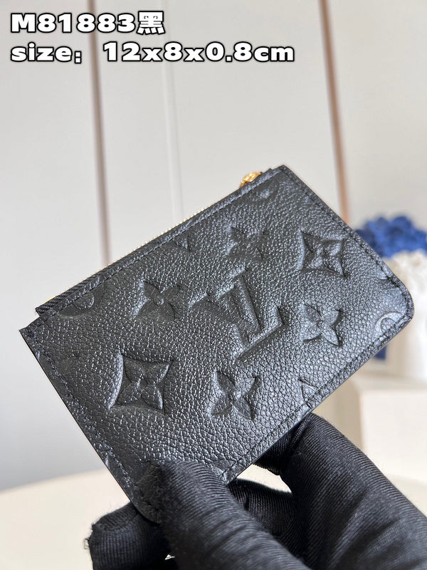 COZY - LOV Wallets - 084