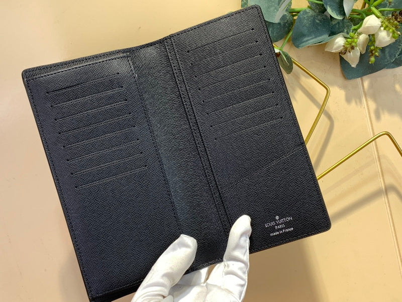 COZY - LOV Wallets - 333