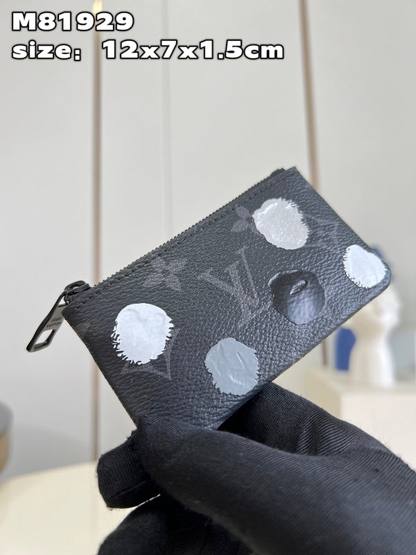 COZY - LOV Wallets - 285