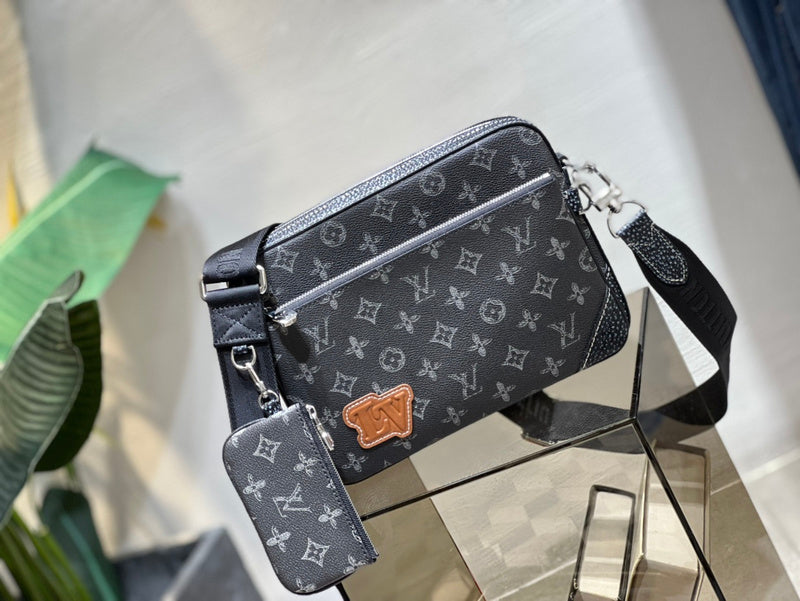 COZY - LV Bags - 1667