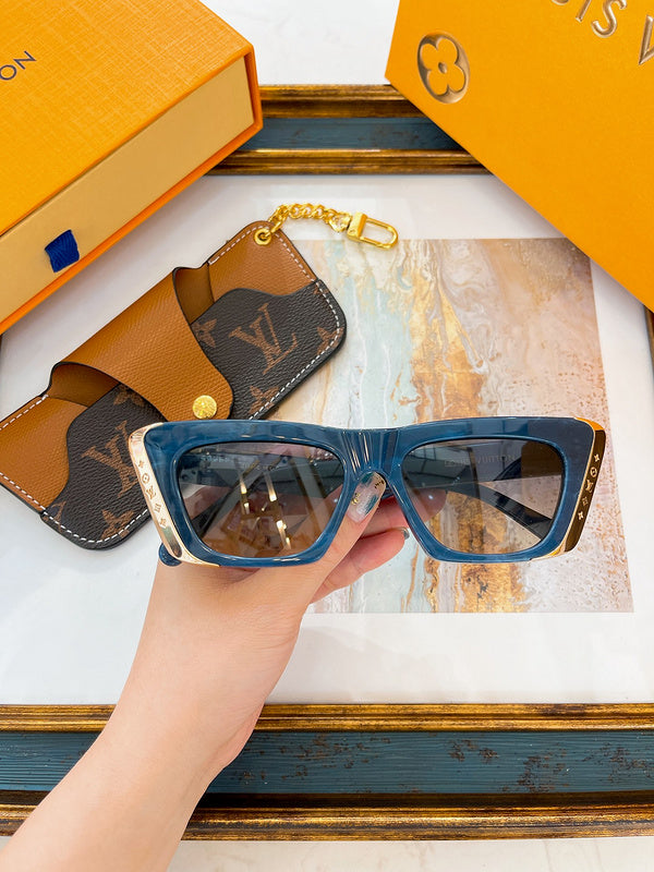 COZY - LOV Sunglasses - 104