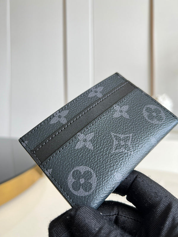 COZY - LOV Wallets - 482