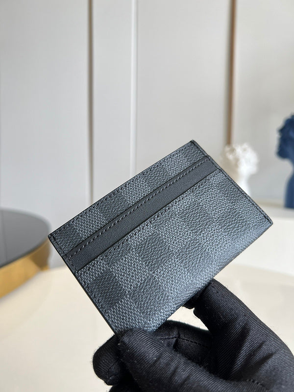 COZY - LOV Wallets - 472
