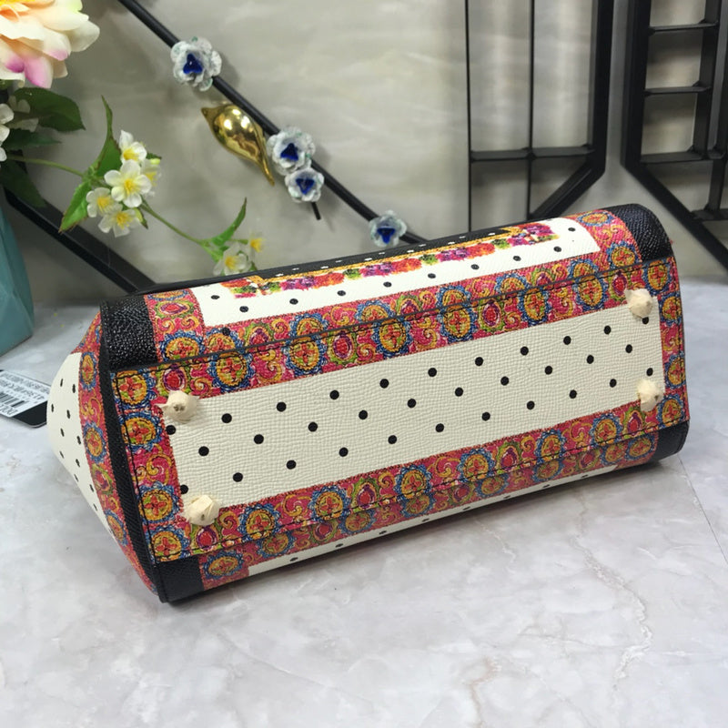 COZY - DAG Bags - 240