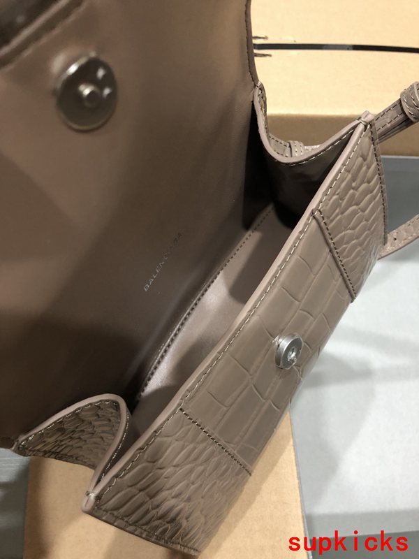 COZY BAGS - BG Hourglass Bags - 105