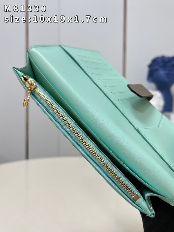 COZY - LOV Wallets - 417