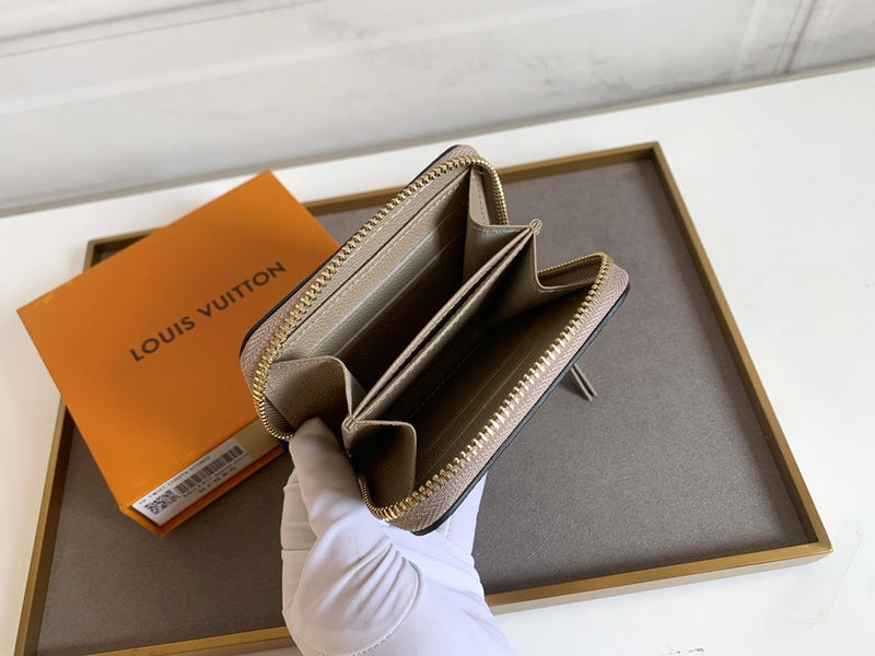 COZY BAGS - LOV Wallets - 671