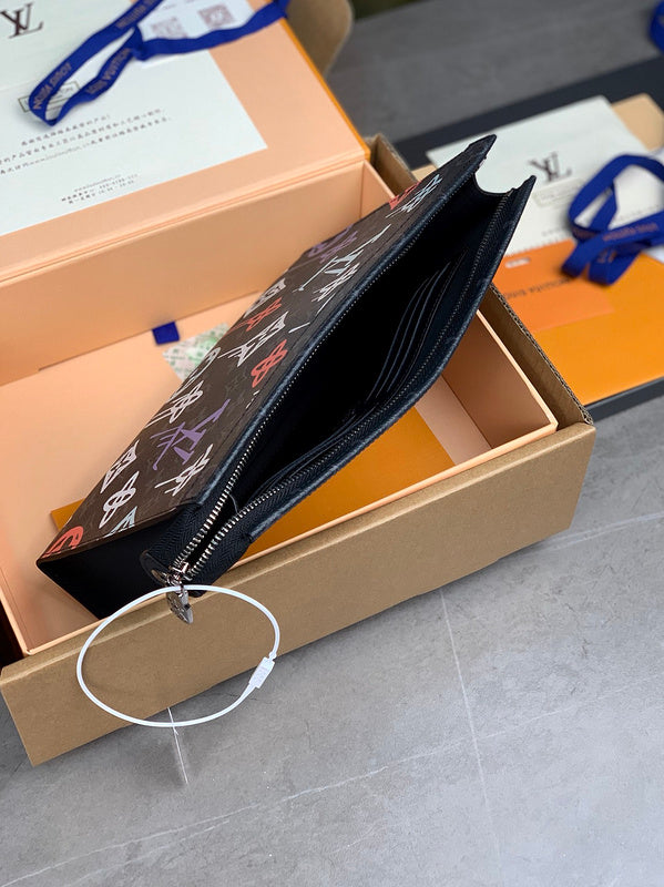 COZY - LOV Wallets - 432