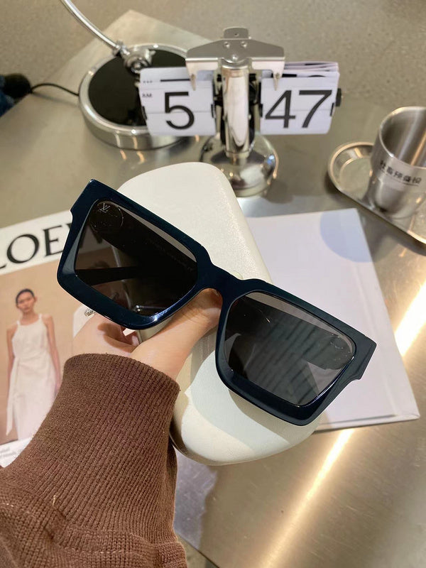 COZY BAGS - LOV Sunglasses - 042
