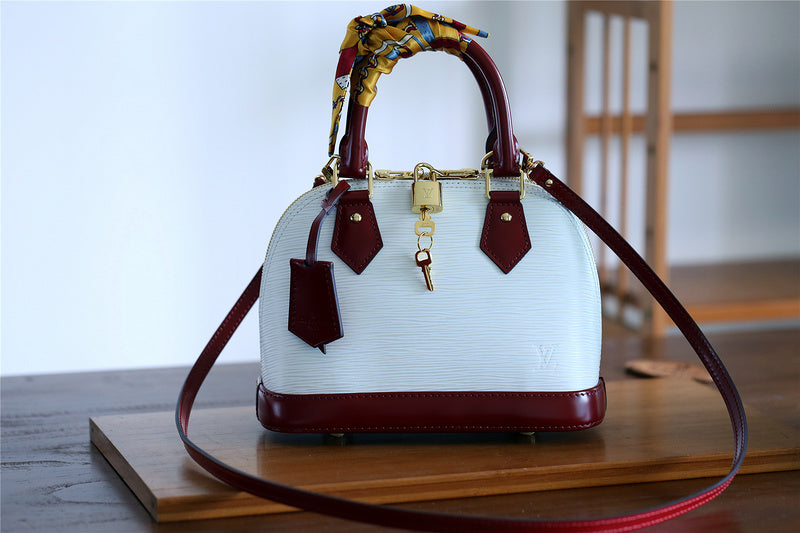 COZY - LOV Lady Bags - 1882