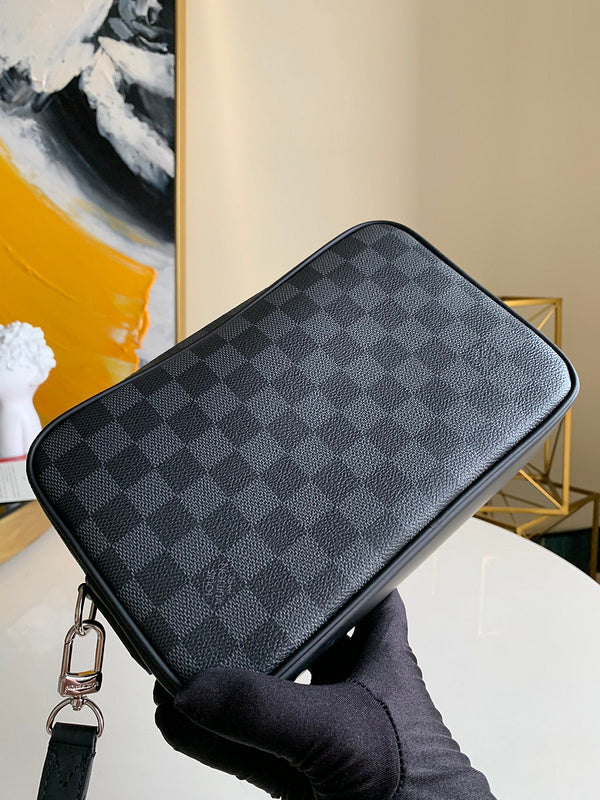 COZY - LOV Wallets - 369