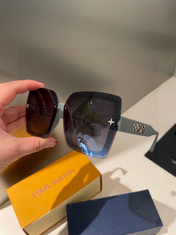COZY BAGS - LOV Sunglasses - 047