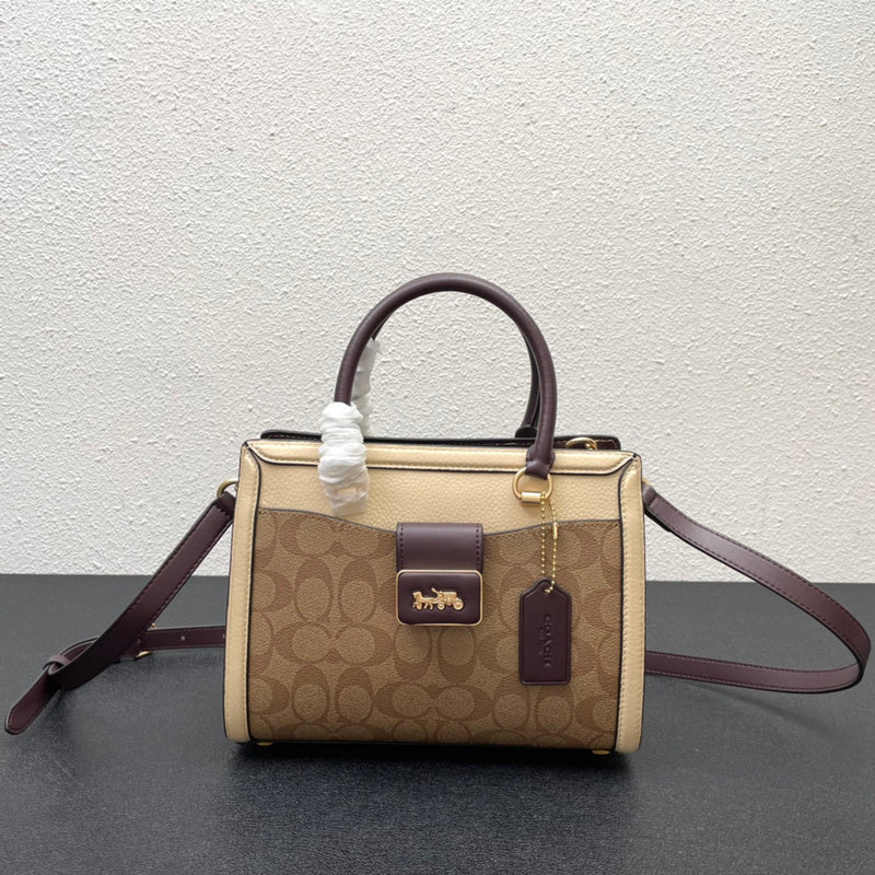 COZY - CAH Bags - 576