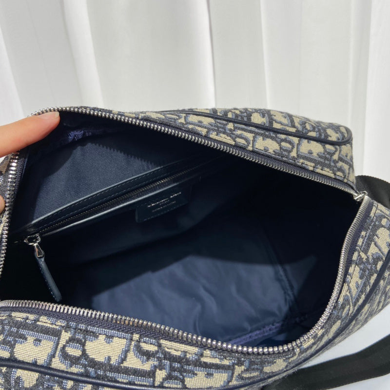 COZY BAGS - DOR Men Bags - 072