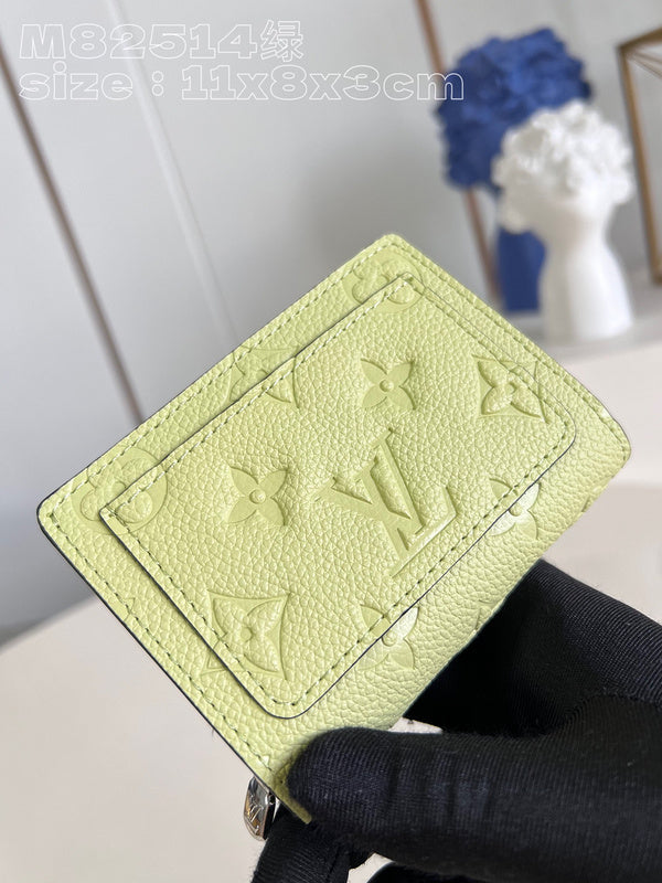 COZY - LOV Wallets - 056