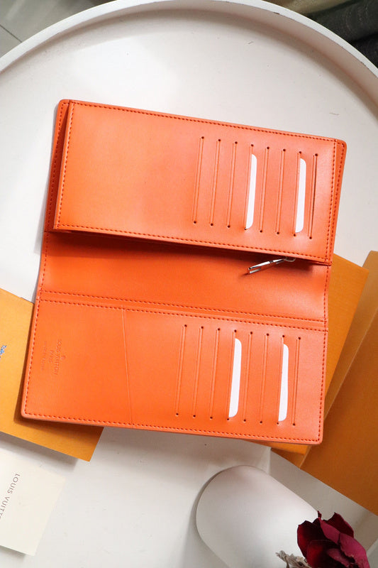COZY BAGS - LOV Wallets - 639