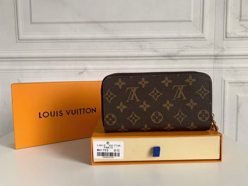 COZY BAGS - LOV Wallets - 715