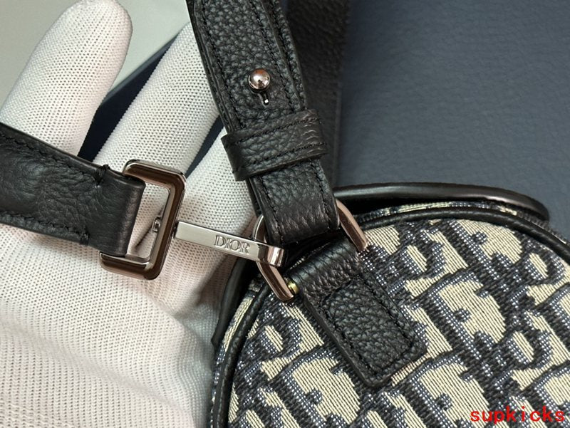 COZY BAGS - Mix Wallets - 369