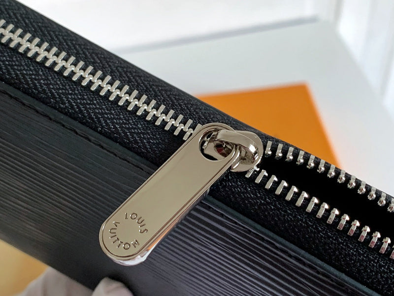 COZY BAGS - LOV Wallets - 733