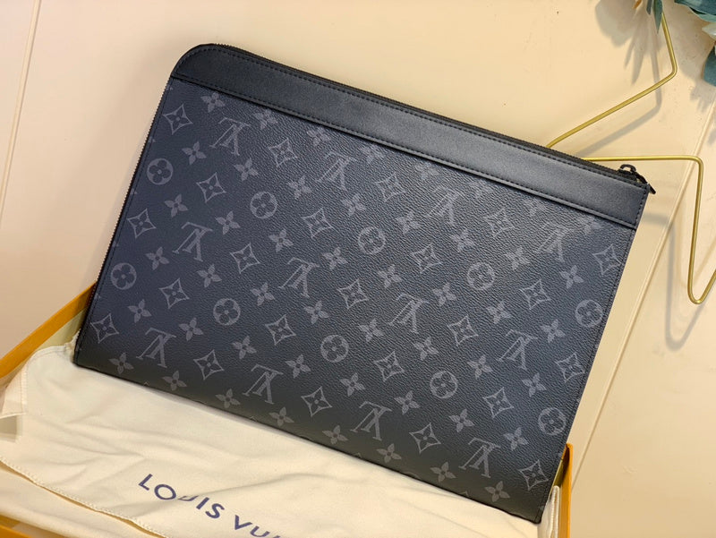 COZY - LOV Wallets - 310