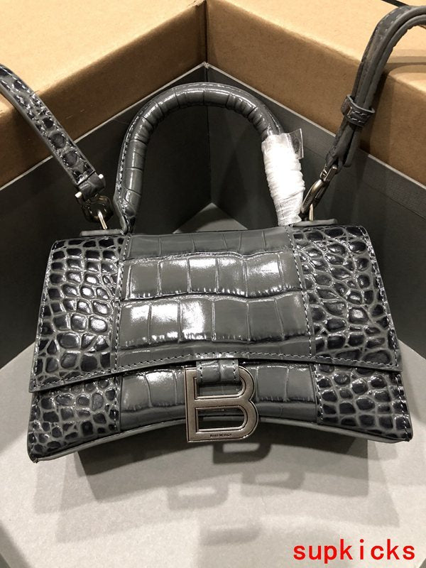 COZY BAGS - BG Hourglass Bags - 109